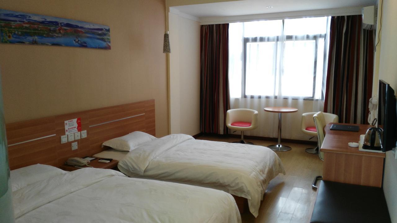 Thank Inn Chain Hotel Henan Xinyang Train Station Gongqu Road Extérieur photo
